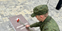 Сотрудники СУ СК РФ по Херсонской области почтили память погибших воинов - Херсонка.ру