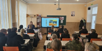 Офицер СК России встретился с учениками ведомственного кадетского класса в школе города Скадовска - Следственный комитет