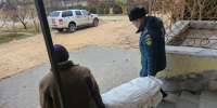 Херсонские спасатели передали мешки для спасения Черного моря - МЧС России