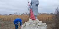 Памятникам освободителей Херсонской области от нацизма «Забота и уход» - Херсонское агентство новостей