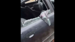 В Херсонской области автомобиль Народного фронта во время гуманитарной миссии попал под обстрел ВСУ