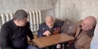 В Геническе с Днем защитника Отечества поздравили 98-летнего участника Берлинской операции - Херсонское агентство новостей