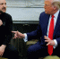 Зеленский капитулировал перед Трампом. Недели не прошло, готов подписать все - Херсонское агентство новостей