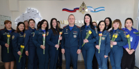 В преддверии Международного женского дня мужчины Главного управления МЧС России по Херсонской области поздравили женский коллектив с наступающим праздником - МЧС России