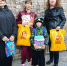 Передача гуманитарной помощи малоимущей семье - Справедливая Россия