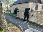 В селе Райское начали благоустройство территории у фельдшерско-акушерского пункта