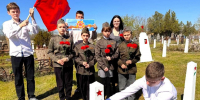 Память, высеченная в камне и слове: в селе Ровное прошли акции ко Дню Победы - Херсонка.ру
