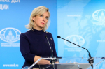 Захарова назвала подход Зеленского к переговорам шизофреническим