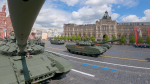 От легендарных Т-34 до «Герани»: вся мощь российской армии на Параде Победы