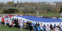 В Генической Горке развернули 800-метровый флаг Херсонской области - Херсонское агентство новостей