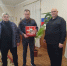 Партией передано редкое издание для пополнения фонда библиотеки пгт. Лазурное - Справедливая Россия