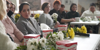 «Единая Россия» в канун Дня матери поздравила жительниц Новотроицкого округа - Херсонское агентство новостей