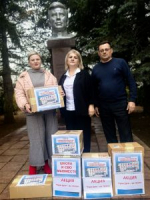 «Твои руки – их тепло»: образовательные организации региона плетут нити поддержки для героев СВО