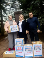 «Твои руки – их тепло»: образовательные организации региона плетут нити поддержки для героев СВО