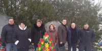 В Херсонской области активисты «Единой России» почтили память павших воинов - Херсонское агентство новостей