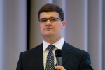Политолог: Трамп может дистанцироваться от украинского конфликта, дав России достичь целей СВО